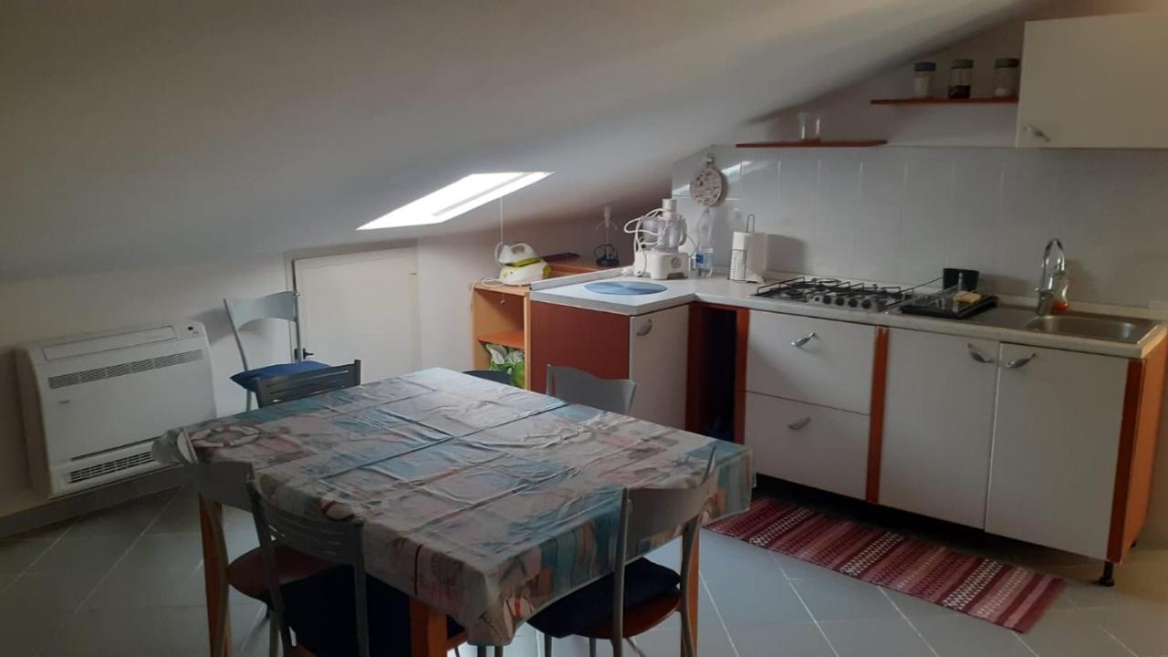 Appartamento Per Vacanze E Brevi Periodi Iun Q2474 Oristano Exterior photo